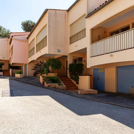 Studio Sanary ساناري سور مير